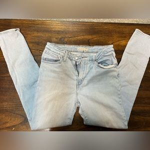 721 High Rise Skinny Levi’s